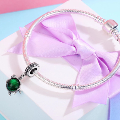 Zawieszka rubinowy zółw