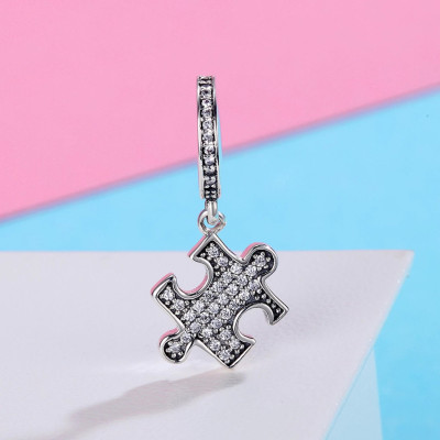 Zawieszka Srebrny Puzzel z Cyrkoniami – Srebro 925