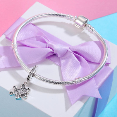 Zawieszka Srebrny Puzzel z Cyrkoniami – Srebro 925