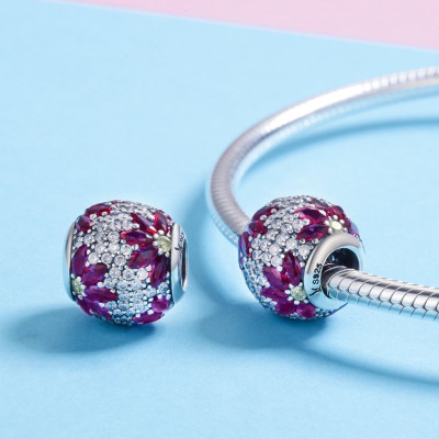 Charms Kwiat z Rubinowymi Cyrkoniami