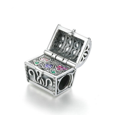 Charms skrzynka skarb