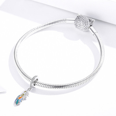 Charms Kolorowe Pioro – Srebro 925 Emalia Cyrkonie