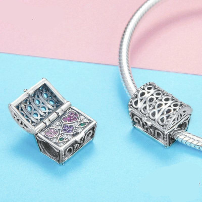 Charms skrzynka skarb