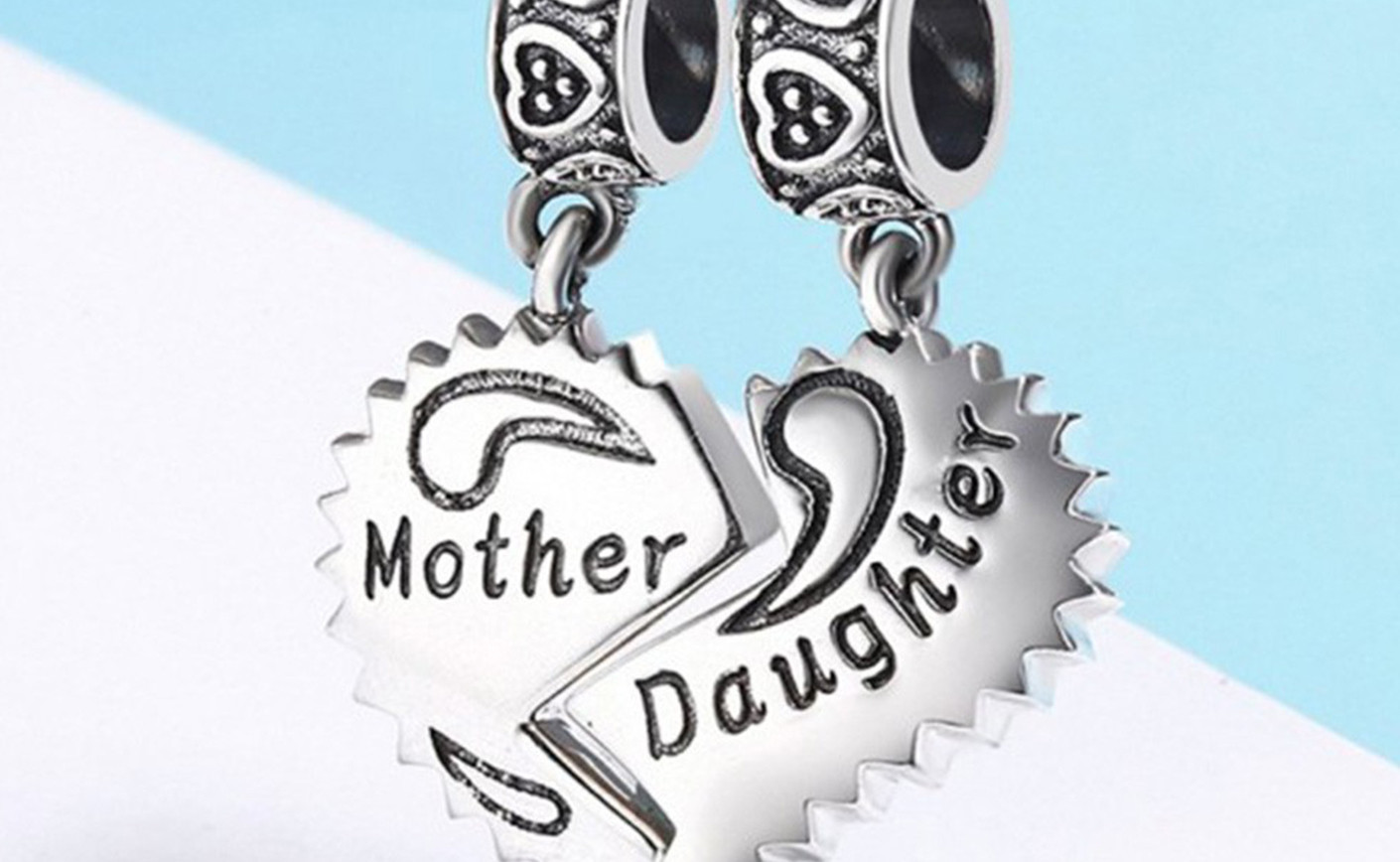 Zawieszki i charmsy na dzień matki
